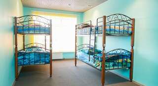 Гостиница Saratovskiy Hostel Саратов Двухъярусная кровать в общем номере для мужчин и женщин-1